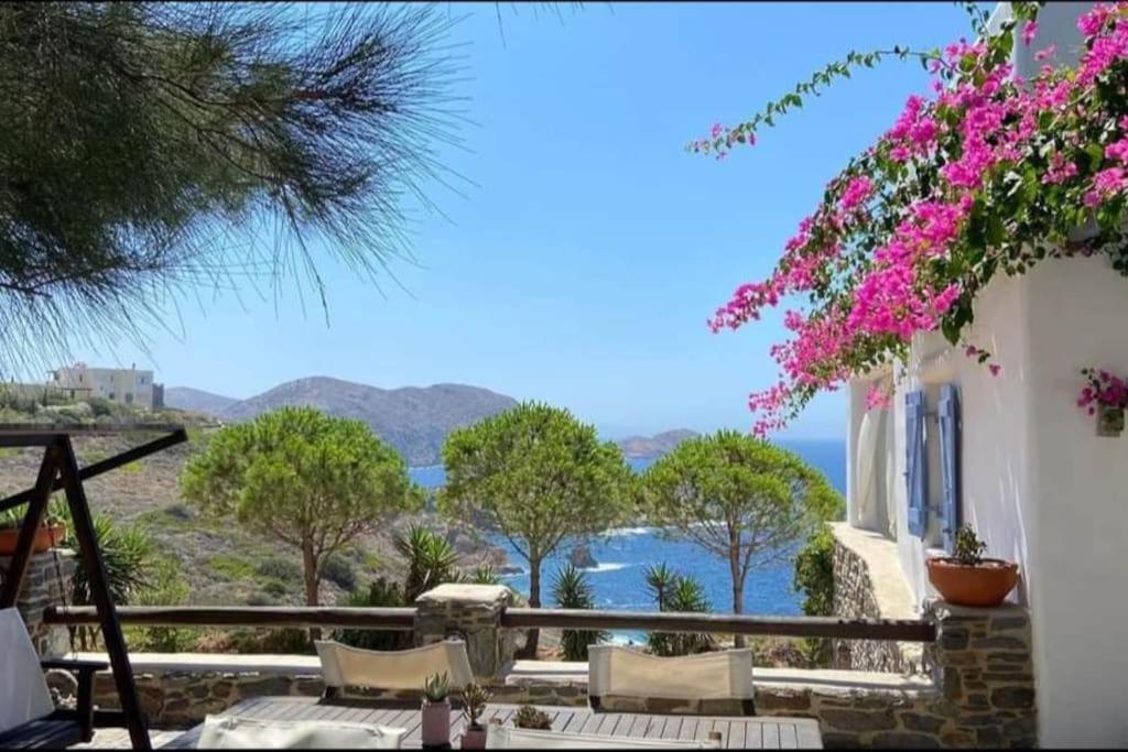 C & C _ Cycladic House With Endless Sea View Villa Ermoupoli Ngoại thất bức ảnh